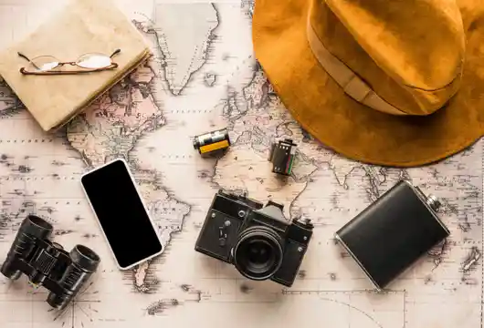 10 Tips for Eco-Friendly Travel_ How to Reduce Your Environmental Footprint on Your Next Vacation